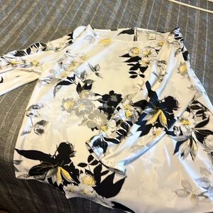 Women’s dress shirt